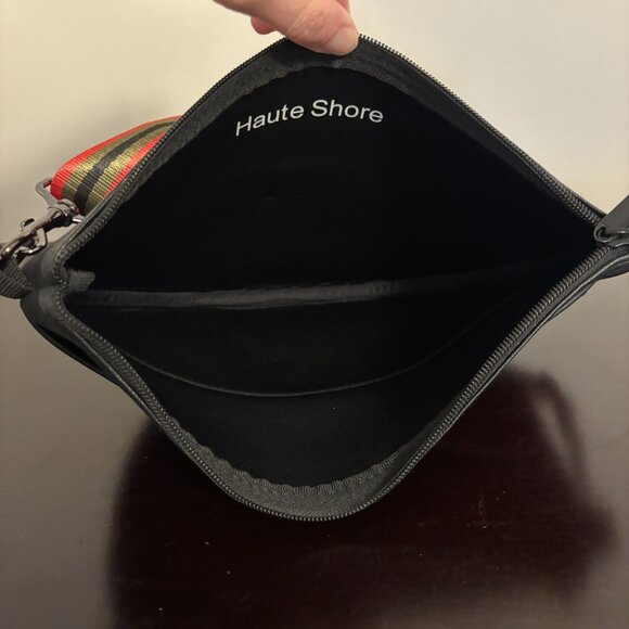 Haute Shore Brett Black Red Green Neoprene Sling Belt Bag - Picture 10 of 10